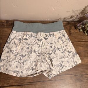 Athleta Women’s Trekkie North Midrise Short